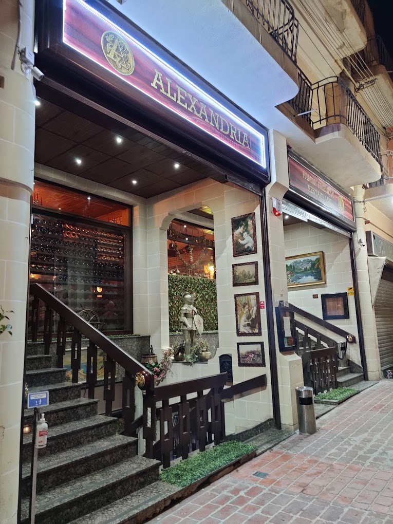 Nhà hàng I Puti, 37 South Street, Valletta, Malta